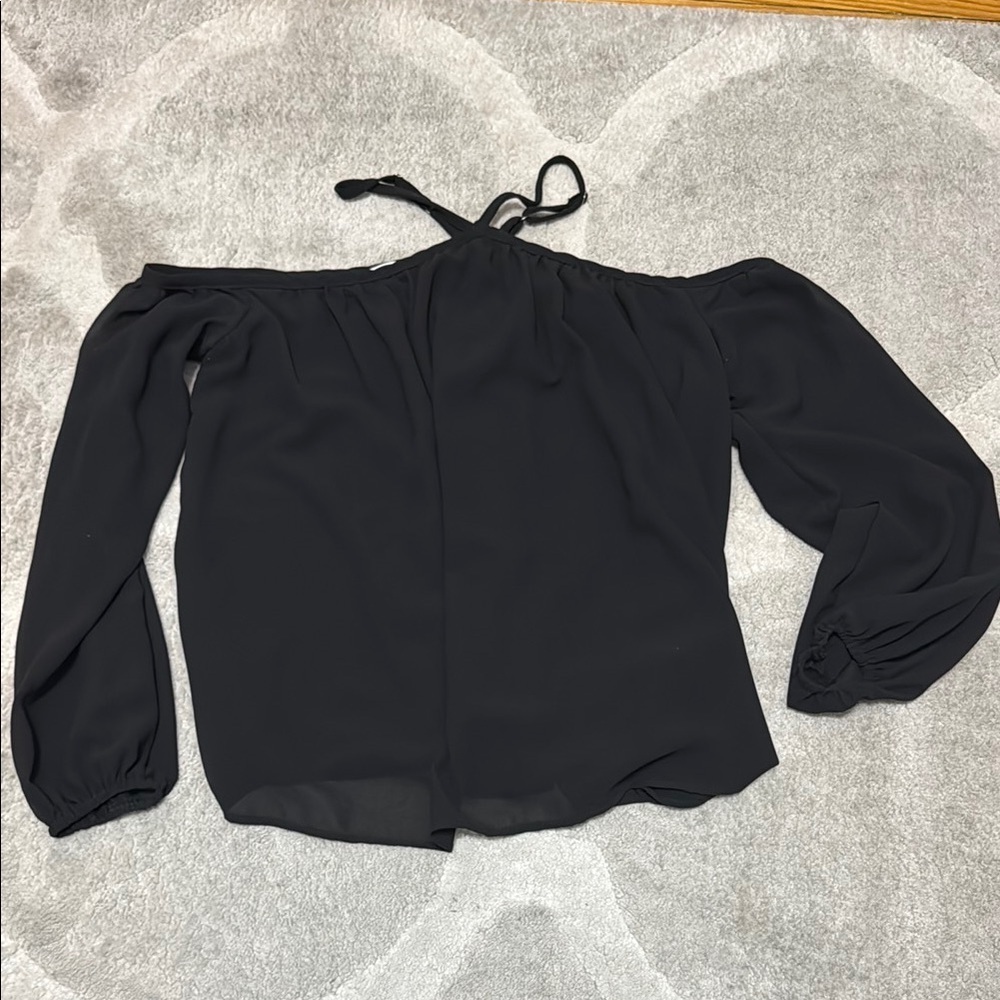 Chic Black Off-Shoulder Long Sleeve Blouse - Picture 1 of 2